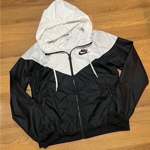 Women’s Nike White Jacket with Black Running Jacket